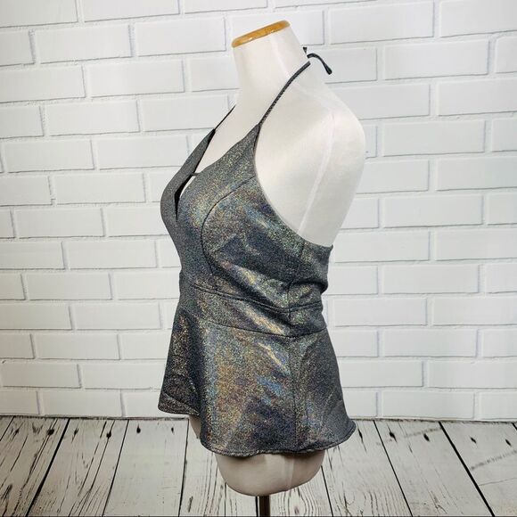 Express Metallic Plunge Neck Peplum Halter Top - Picture 6 of 12